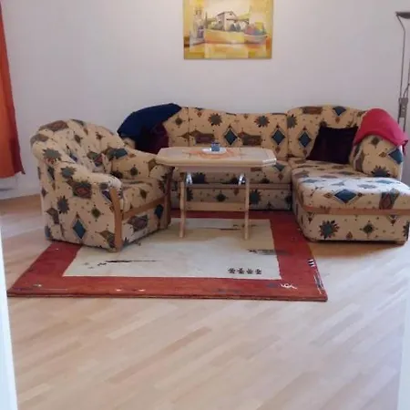 Ferienwohnung Radebeul * Радебойль