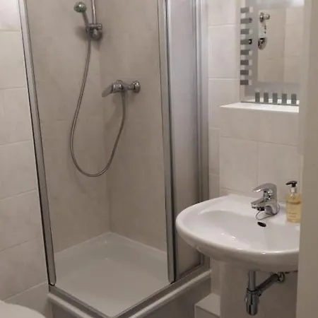 Апартаменты Ferienwohnung Radebeul Радебойль
